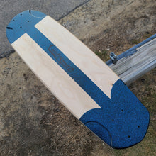 Load image into Gallery viewer, Candyspanks Chili- Petit Oiseau