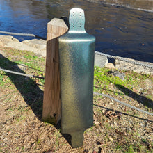 Load image into Gallery viewer, Clutch Lambchop- Green And Gold Metalflake (Blem)